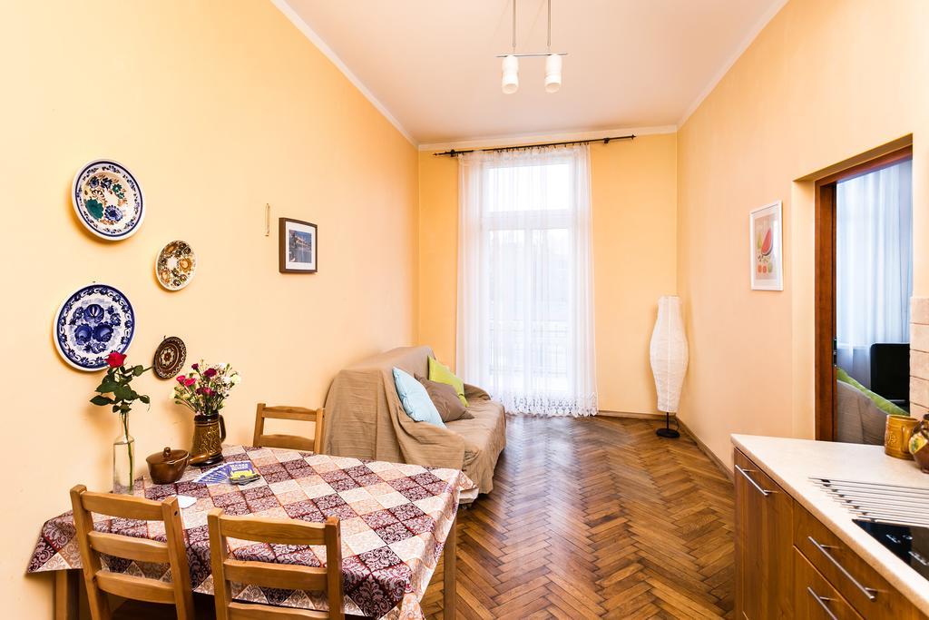 Live Like Locals: Market Square X Jewish District Cracovie Extérieur photo