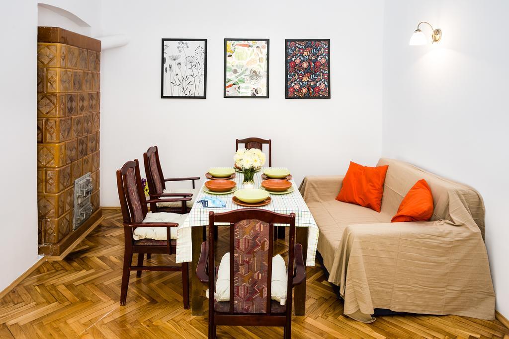 Live Like Locals: Market Square X Jewish District Cracovie Extérieur photo